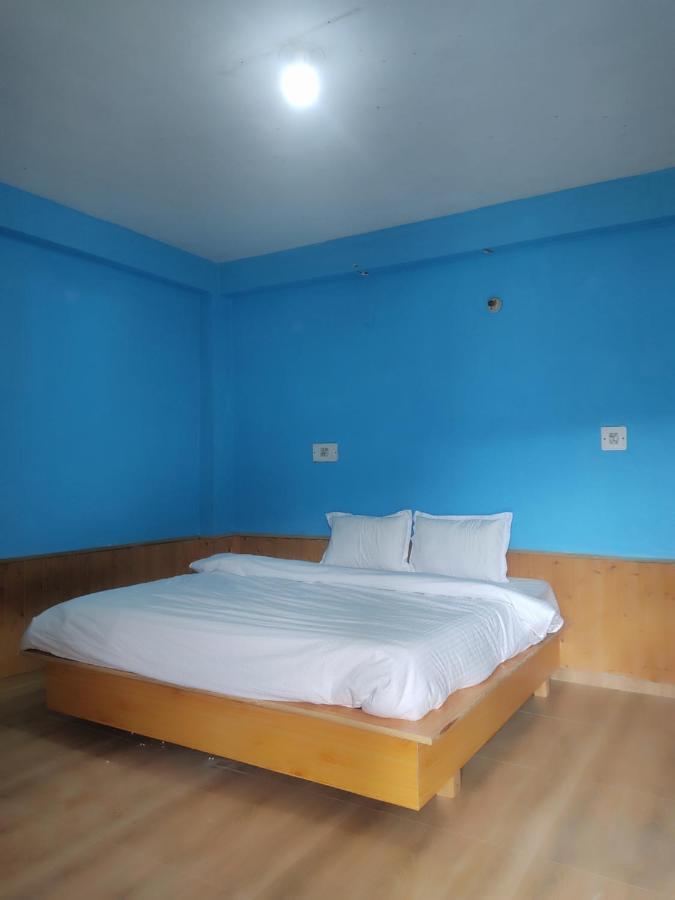 Woods Inn Mountain View Manali Exterior foto