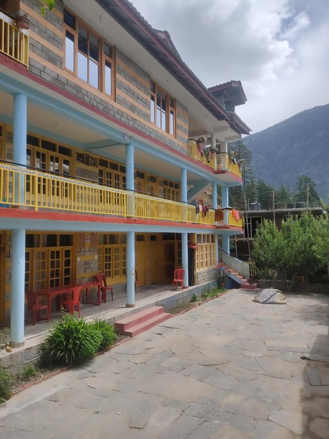 Woods Inn Mountain View Manali Exterior foto