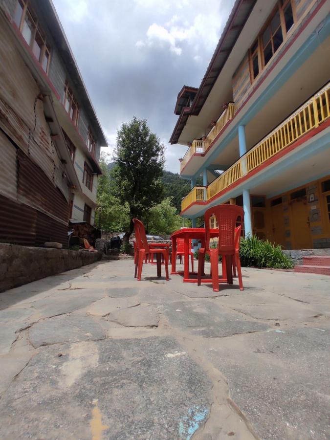 Woods Inn Mountain View Manali Exterior foto